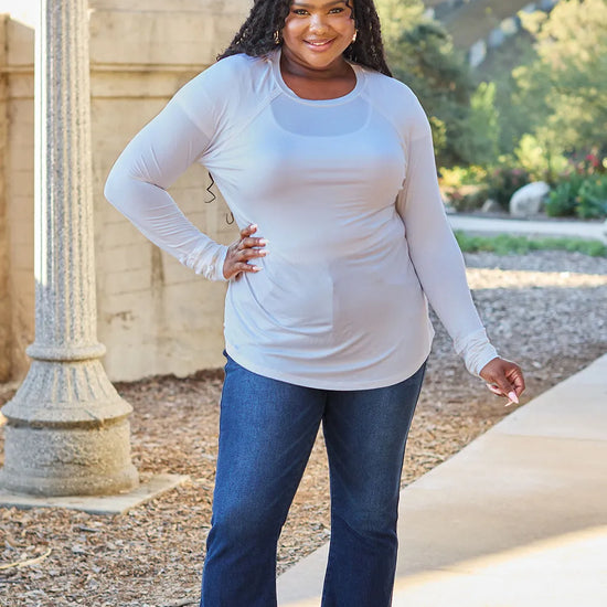 43bf301490fe408c85dc0de9367612a3-Max