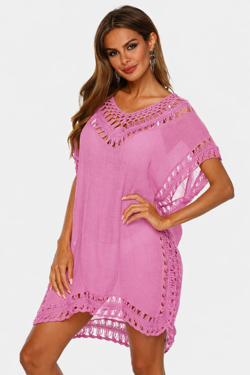 Cache-maillot à manches courtes et décolleté en V découpé