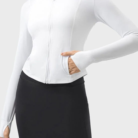 b8839916-8ec8-4bb8-aae8-b3324851e8c3-Max