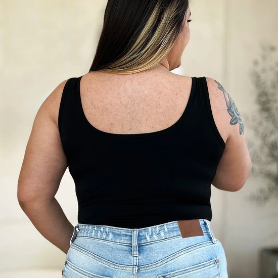 b8ee6ee1-cfc4-4d57-a1c2-cb0fd3e26fb4-Max