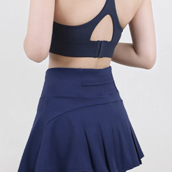 c94425b5-44eb-427f-a667-4156703e5bd6-Max