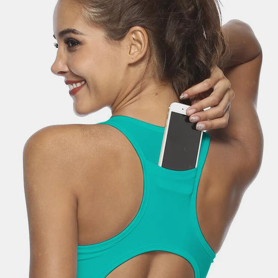 ceccd027-e2be-4a93-83b3-ef745878d085-Max