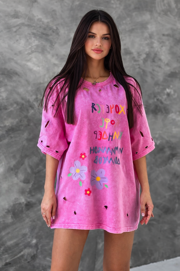 Distressed Oversized Letter Round Neck T-Shirt